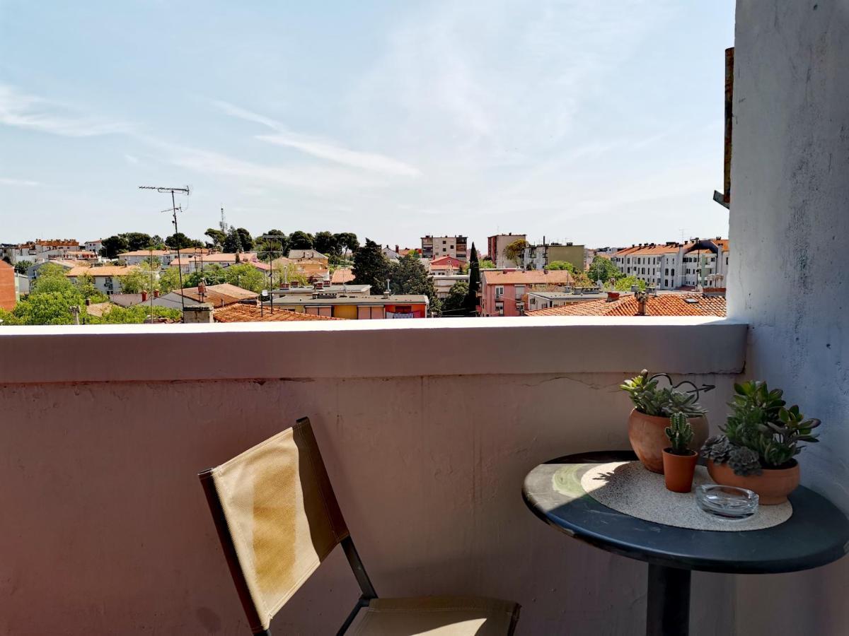 Apartment Andreas - Amphitheater - Pola Esterno foto